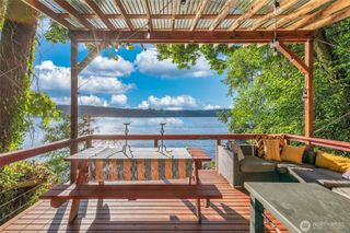17447 Paige Lane SW, Vashon, WA 98070