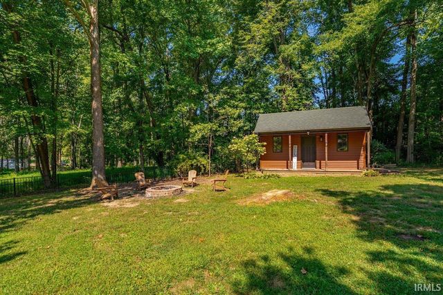 7122 Wedgewood Drive, Newburgh, IN 47630