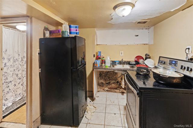 63 Norwood Avenue, Brooklyn, NY 11208