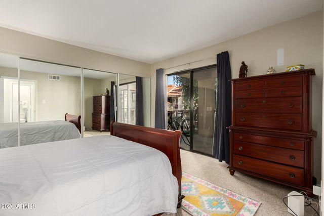 9340 N 92ND Street 203, Scottsdale, AZ 85258