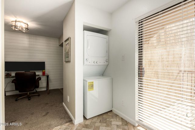 9340 N 92ND Street 203, Scottsdale, AZ 85258