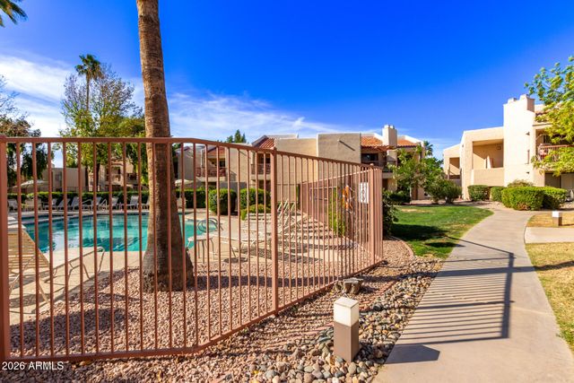 9340 N 92ND Street 203, Scottsdale, AZ 85258