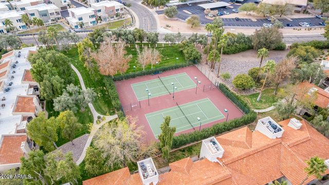 9340 N 92ND Street 203, Scottsdale, AZ 85258