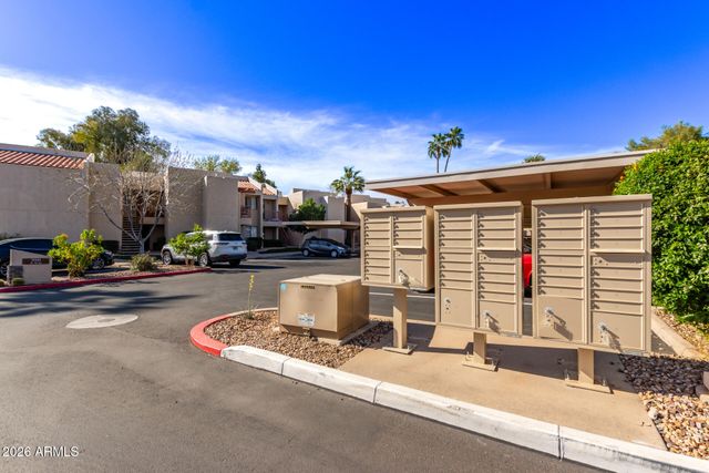 9340 N 92ND Street 203, Scottsdale, AZ 85258