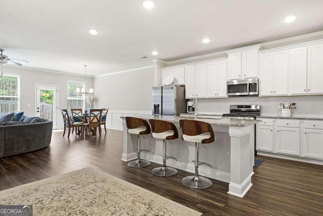 119 Camden Park Drive, Woodstock, GA 30188