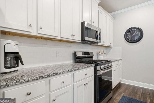 119 Camden Park Drive, Woodstock, GA 30188