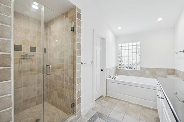 2638 Wroxton Road, West University Place, TX 77005