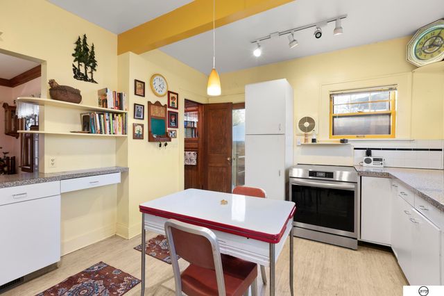 1711 S 22nd Street, Lincoln, NE 68502