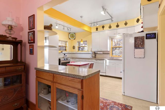 1711 S 22nd Street, Lincoln, NE 68502