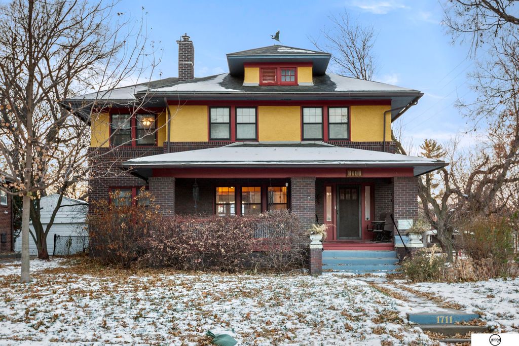1711 S 22nd Street, Lincoln, NE 68502