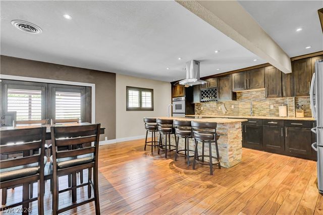 2712 West Oakey Boulevard, Las Vegas, NV 89102
