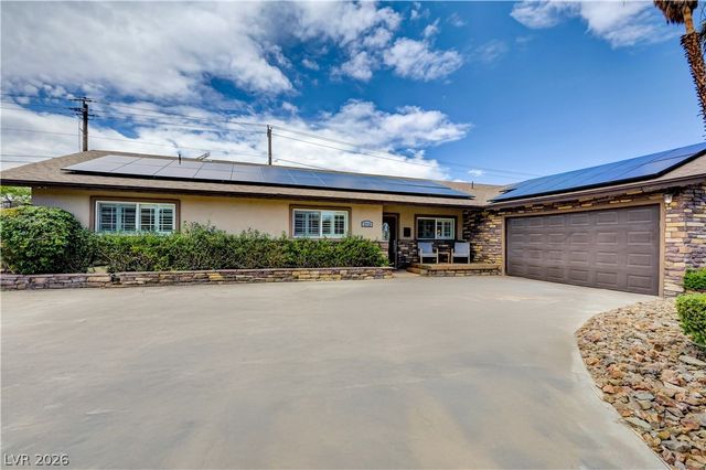 2712 West Oakey Boulevard, Las Vegas, NV 89102