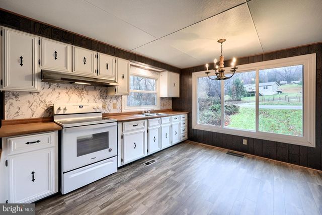 621 RIVER HILL ROAD, Conestoga, PA 17516