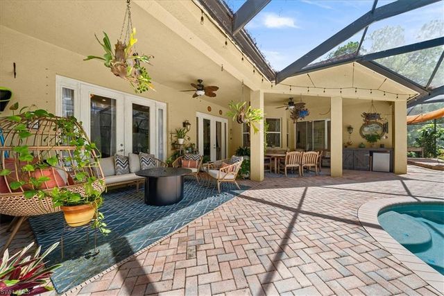 2684 14th AVE NE, Naples, FL 34120