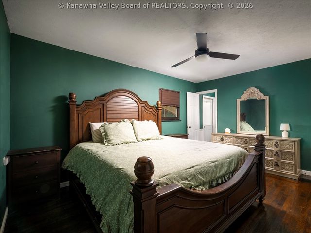 1501 Grandview Drive, Charleston, WV 25302