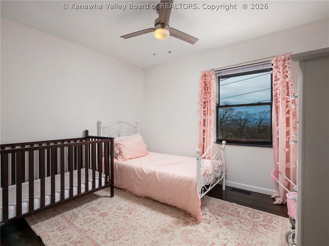 1501 Grandview Drive, Charleston, WV 25302