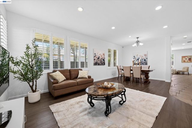 2661 Zepher Ct, Antioch, CA 94531