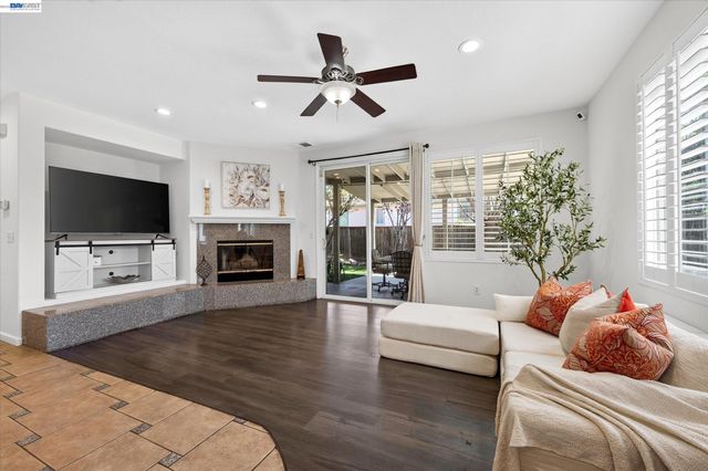 2661 Zepher Ct, Antioch, CA 94531