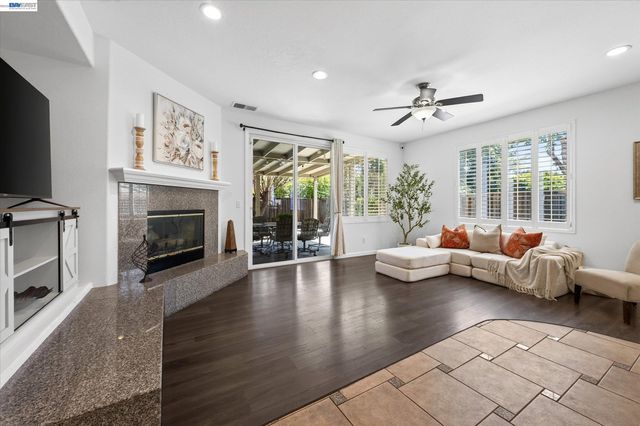 2661 Zepher Ct, Antioch, CA 94531