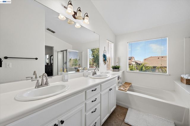 2661 Zepher Ct, Antioch, CA 94531