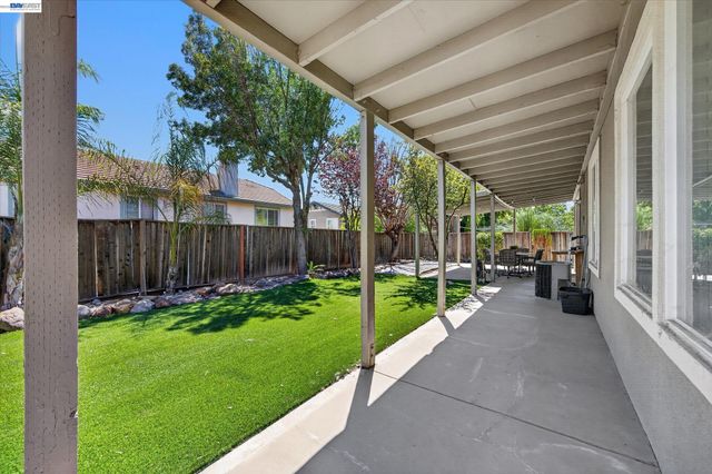2661 Zepher Ct, Antioch, CA 94531