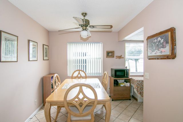 39 Burgundy A, Delray Beach, FL 33484