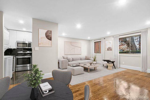 655 Chestnut Street 2nd Fl, Cedarhurst, NY 11516