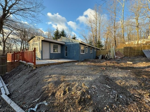 901 Chestnut Path, Stillwater Twp., NJ 07860