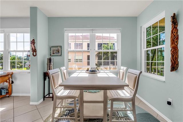 20061 Sanibel View CIR 101, Fort Myers, FL 33908