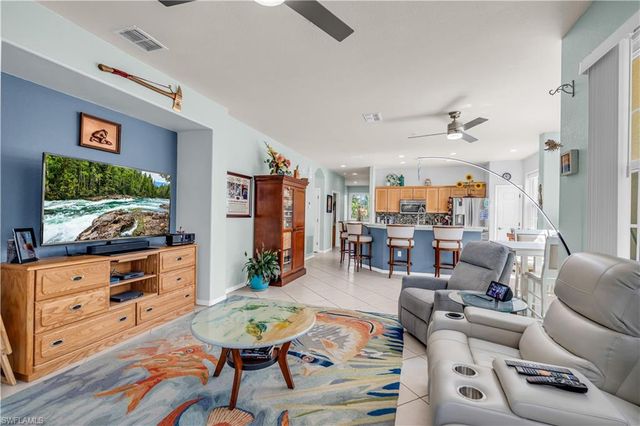 20061 Sanibel View CIR 101, Fort Myers, FL 33908