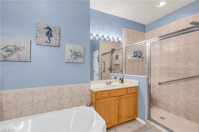 20061 Sanibel View CIR 101, Fort Myers, FL 33908