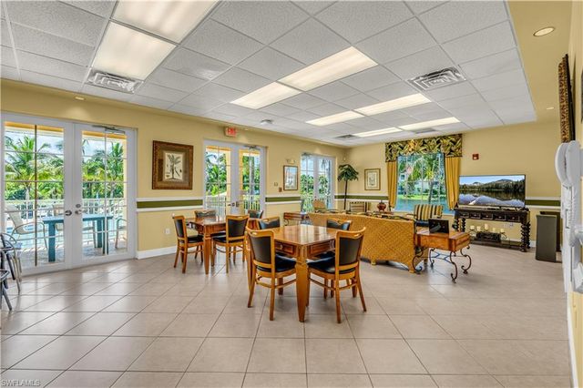 20061 Sanibel View CIR 101, Fort Myers, FL 33908
