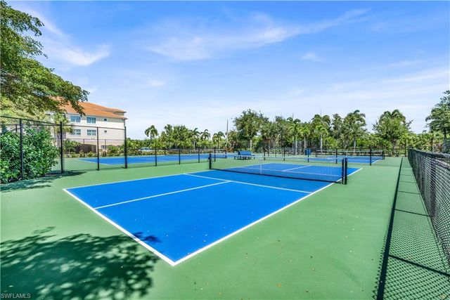20061 Sanibel View CIR 101, Fort Myers, FL 33908