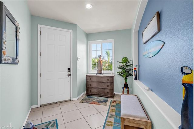 20061 Sanibel View CIR 101, Fort Myers, FL 33908