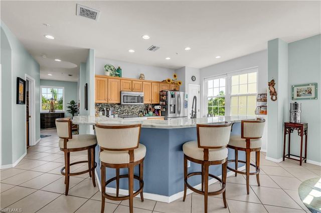 20061 Sanibel View CIR 101, Fort Myers, FL 33908