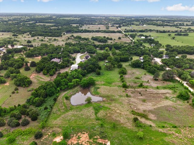 1276 County Road 1480, Alvord, TX 76225