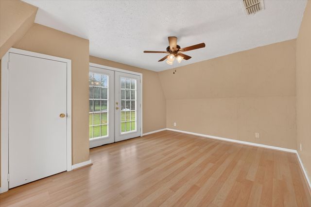1276 County Road 1480, Alvord, TX 76225