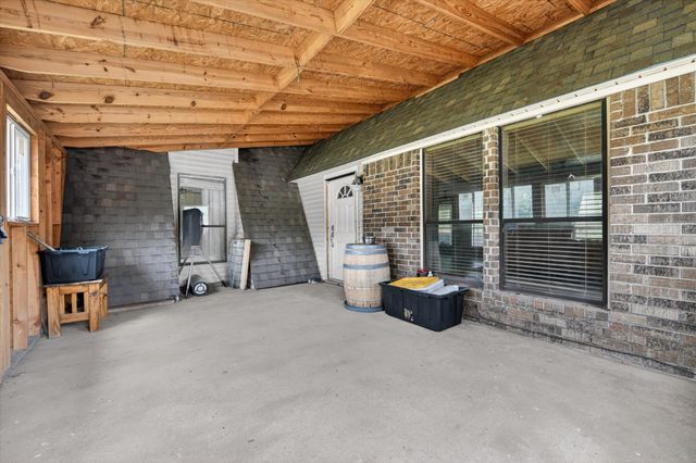 1276 County Road 1480, Alvord, TX 76225