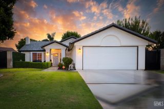 9017 Caymus Court, Bakersfield, CA 93312