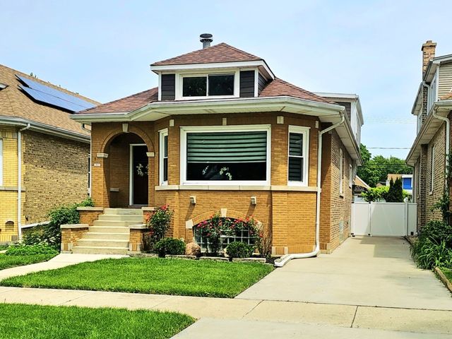 2937 N 74th Court, Elmwood Park, IL 60707