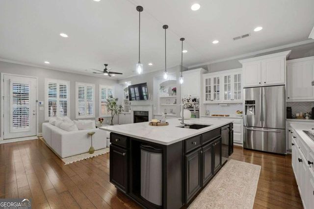 1060 Regal Hills Lane, Mableton, GA 30126