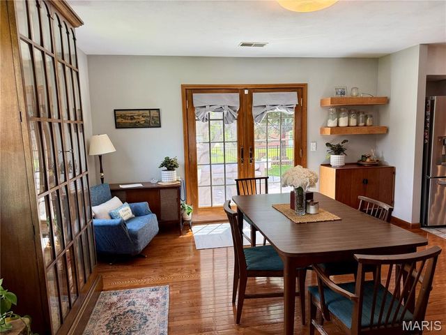 404 Hunters Glen, Belleville, IL 62220