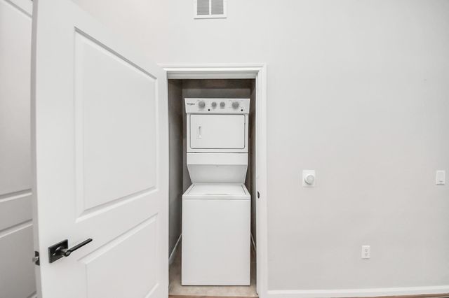 6363 San Felipe Street 207, Houston, TX 77057