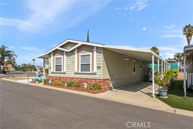 2755 Arrow 94, La Verne, CA 91750