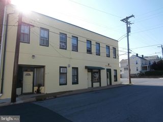 10 BLUE RIDGE AVE #1, Front Royal, VA 22630