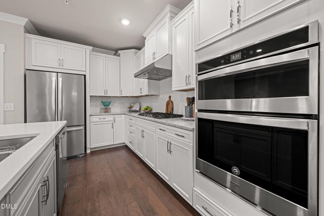10210 Sablewood Drive 109, Raleigh, NC 27617