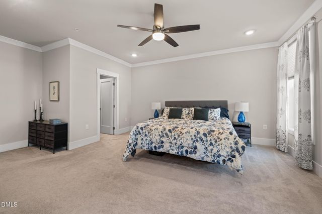 10210 Sablewood Drive 109, Raleigh, NC 27617