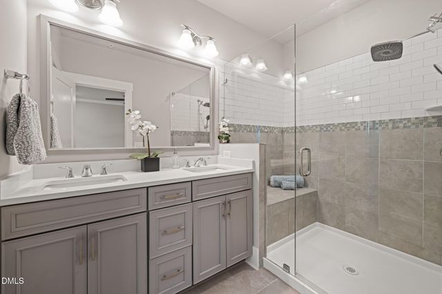 10210 Sablewood Drive 109, Raleigh, NC 27617