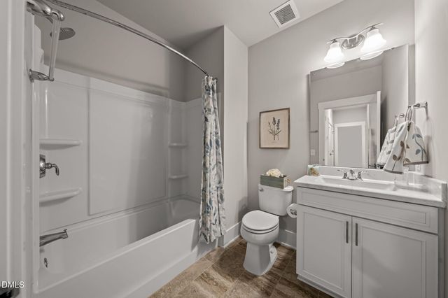 10210 Sablewood Drive 109, Raleigh, NC 27617