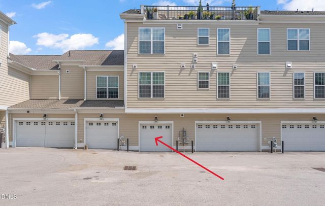 10210 Sablewood Drive 109, Raleigh, NC 27617